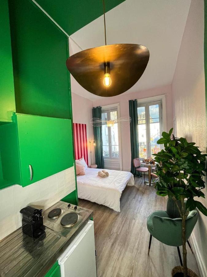 Suite Whitney Lyon Exterior foto